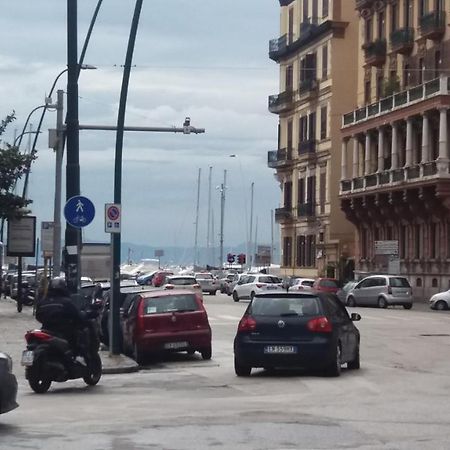 Casa Sannazzaro Apartment Naples Luaran gambar