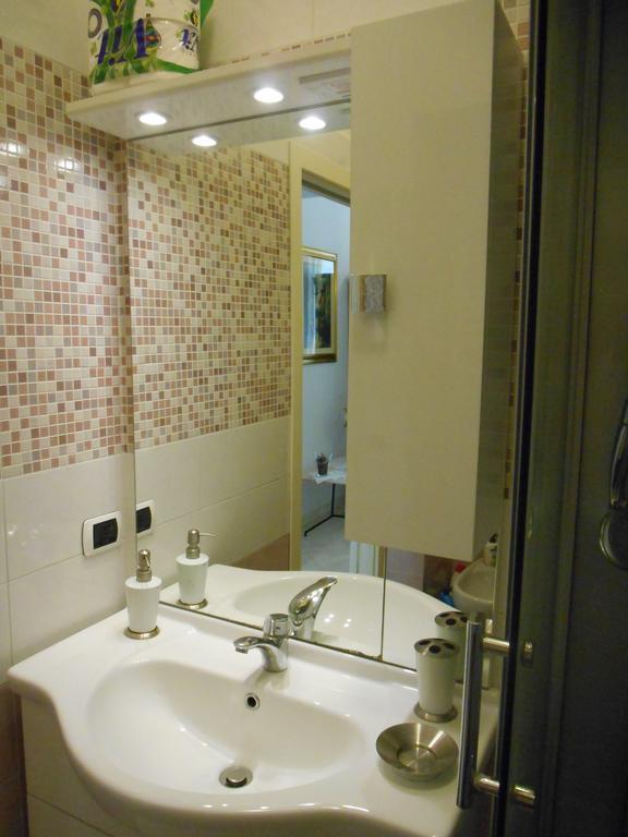 Casa Sannazzaro Apartment Naples Bilik gambar