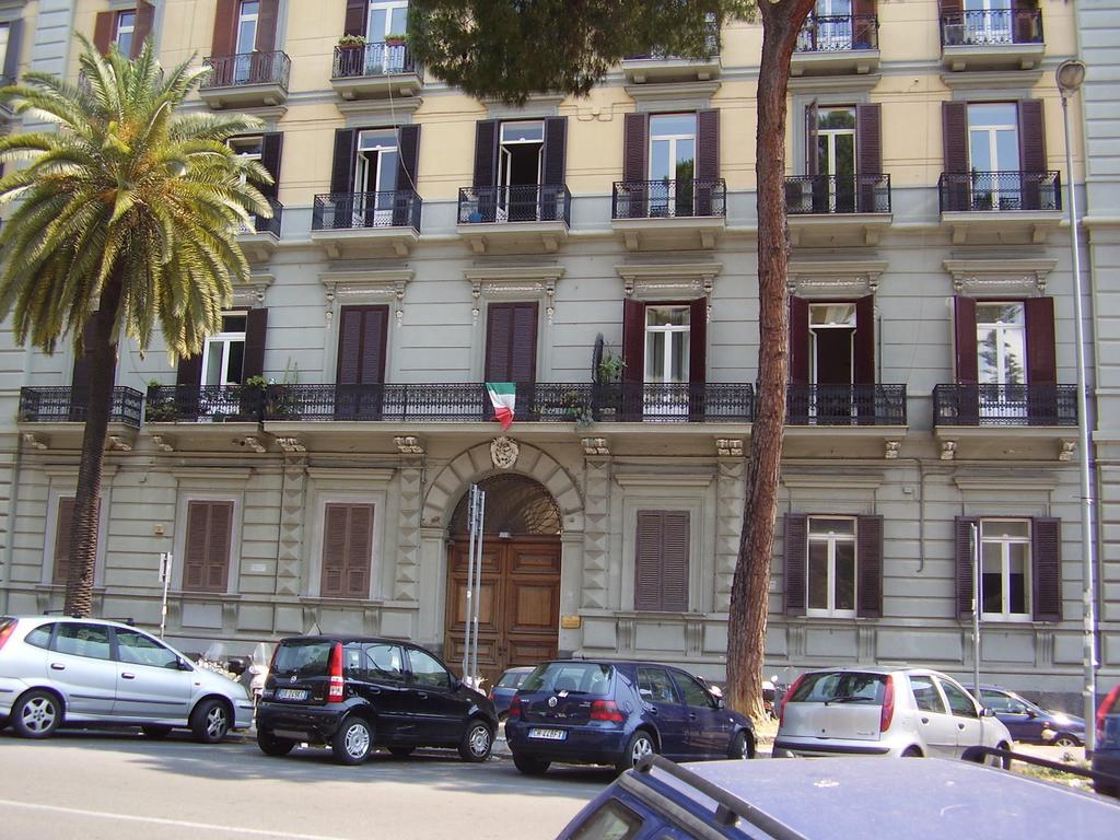 Casa Sannazzaro Apartment Naples Bilik gambar